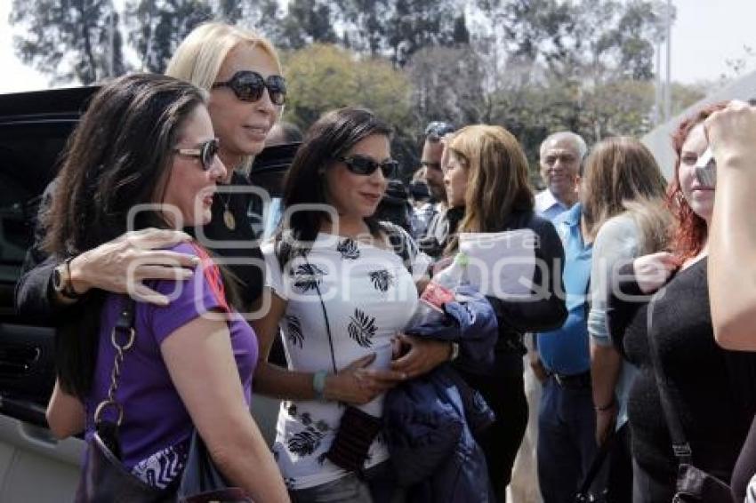 LAURA BOZZO ACUDE A LA PGJ. CASO FEMINICIDIO