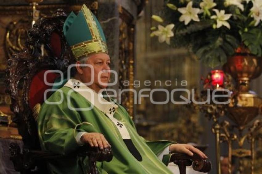 MISA DOMINICAL . ARZOBISPO DE PUEBLA