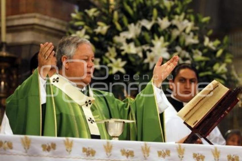 MISA DOMINICAL . ARZOBISPO DE PUEBLA