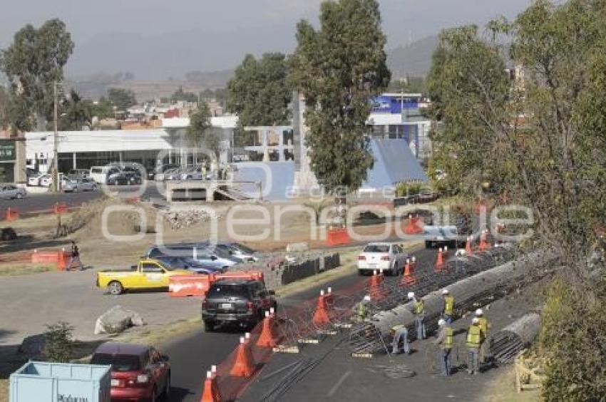 TRÁFICO . DISTRIBUIDOR VIAL