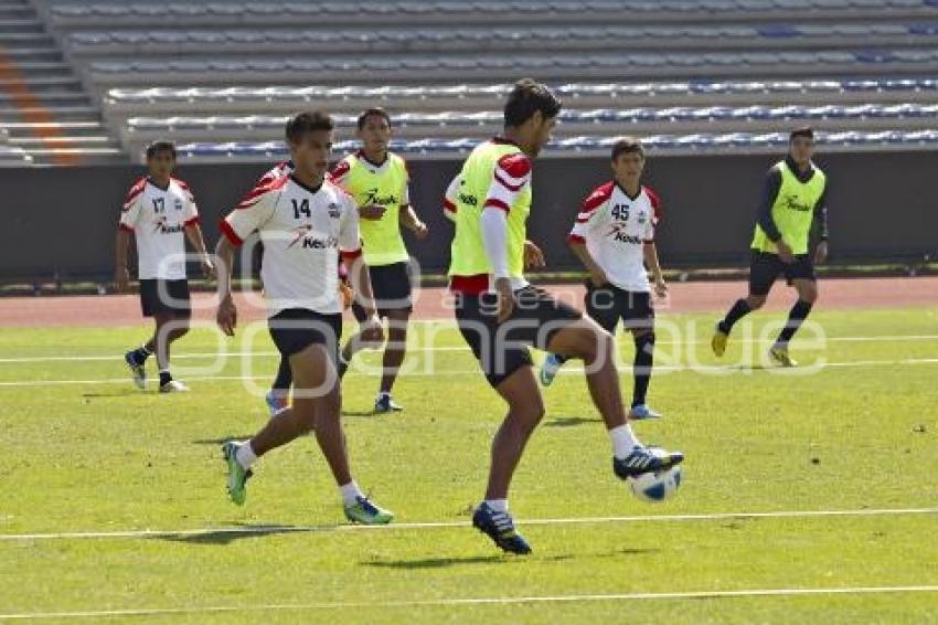 ENTRENAMIENTO LOBOS BUAP