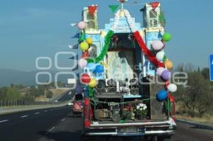 PEREGRINOS EN LA AUTOPISTA