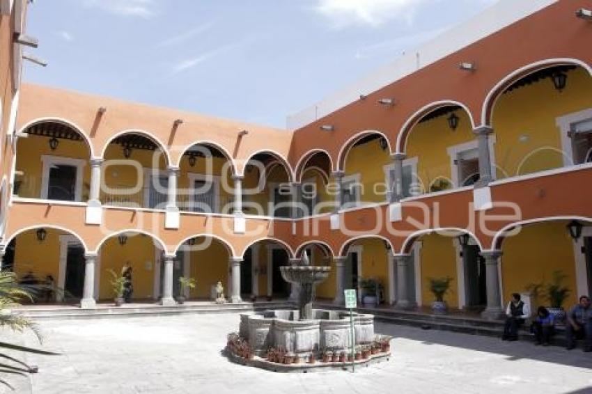 MESÓN DEL CRISTO . CONGRESO