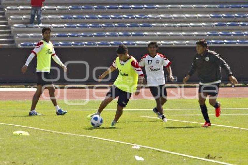 ENTRENAMIENTO LOBOS BUAP