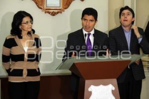 REUNIÓN DE RIVERA CON REGIDORES