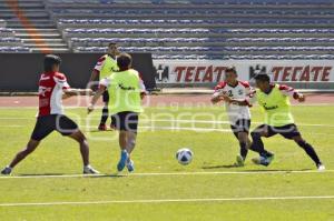 ENTRENAMIENTO LOBOS BUAP