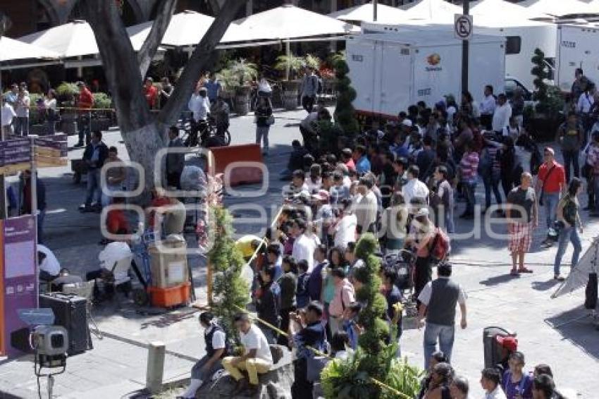 GRABAN TELENOVELA EN EL ZÓCALO DE LA CIUDAD