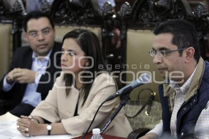 SESIÓN EXTRAORDINARIA DE CABILDO