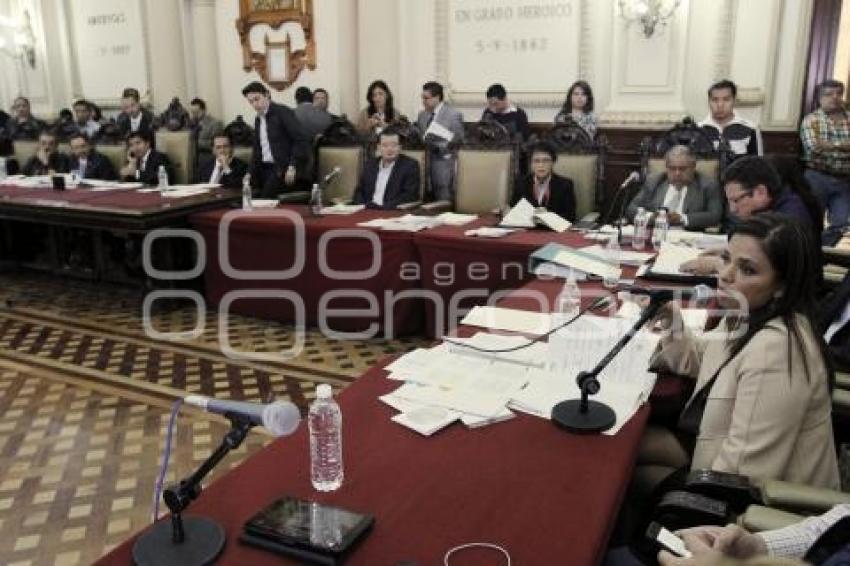 SESIÓN EXTRAORDINARIA DE CABILDO
