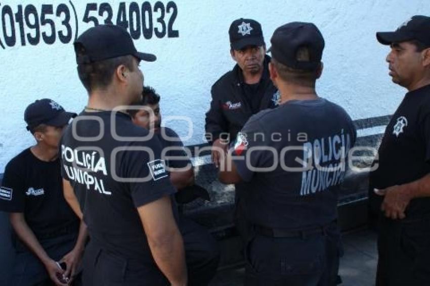 PARO LABORAL POLICÍA MUNICIPAL ACATLÁN DE OSORIO