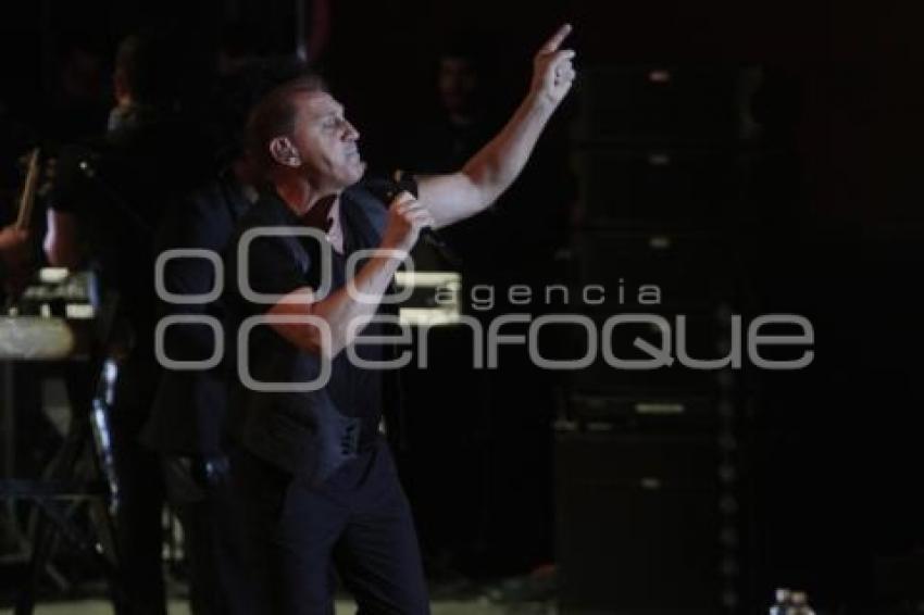 FRANCO DE VITA EN CONCIERTO