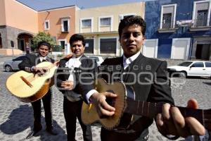 MARIACHIS DEL BARRIO EL ALTO