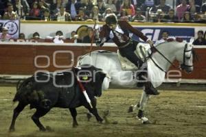 CORRIDA DE LA AMISTAD