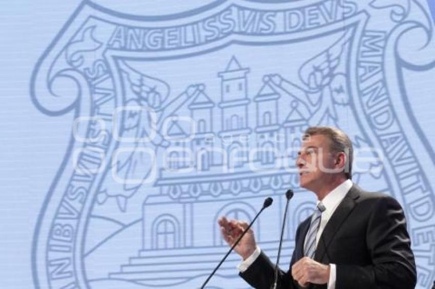 TOMA DE PROTESTA ANTONIO GALI