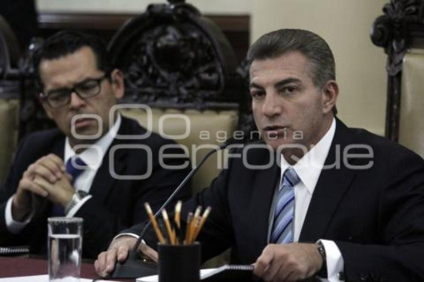 PRIMERA SESIÓN DE CABILDO DE ANTONIO GALI