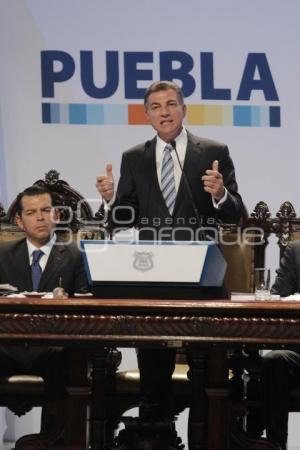 TOMA DE PROTESTA ANTONIO GALI