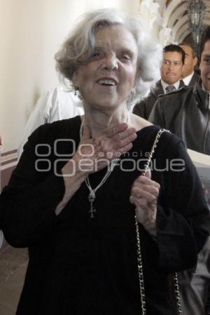 ESCRITORA ELENA PONIATOWSKA BUAP