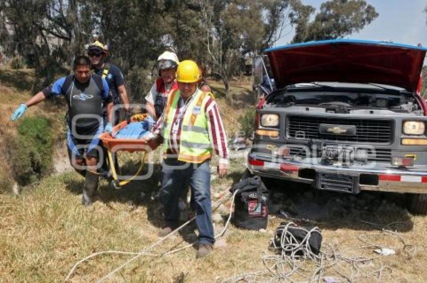 MUERTO EN RÍO