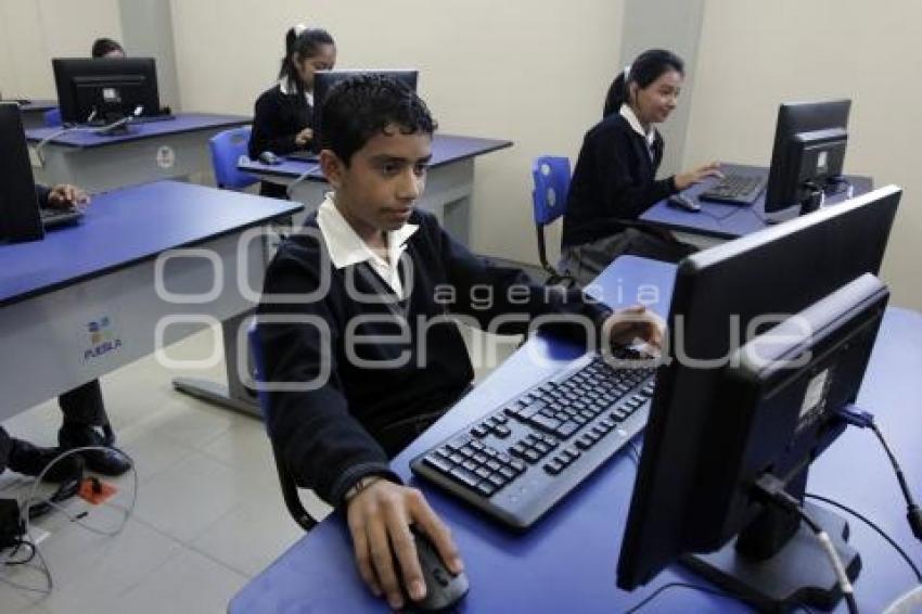 ENTREGA DE ESPACIOS EDUCATIVOS EN ATLIXCO