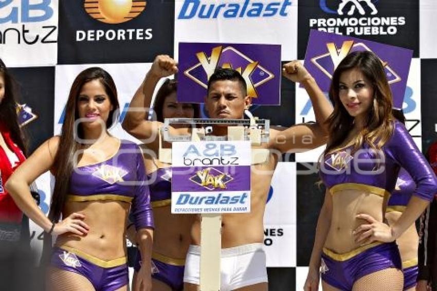 CEREMONIA DE PESAJE BOXEO