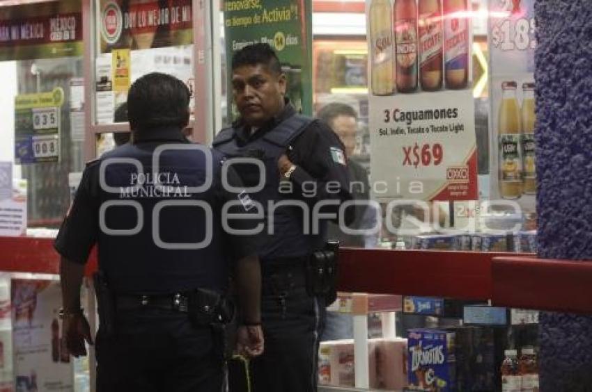 ASALTO EN EL OXXO
