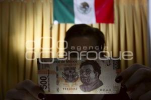 BILLETES Y MONEDAS