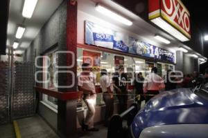 ASALTO EN EL OXXO