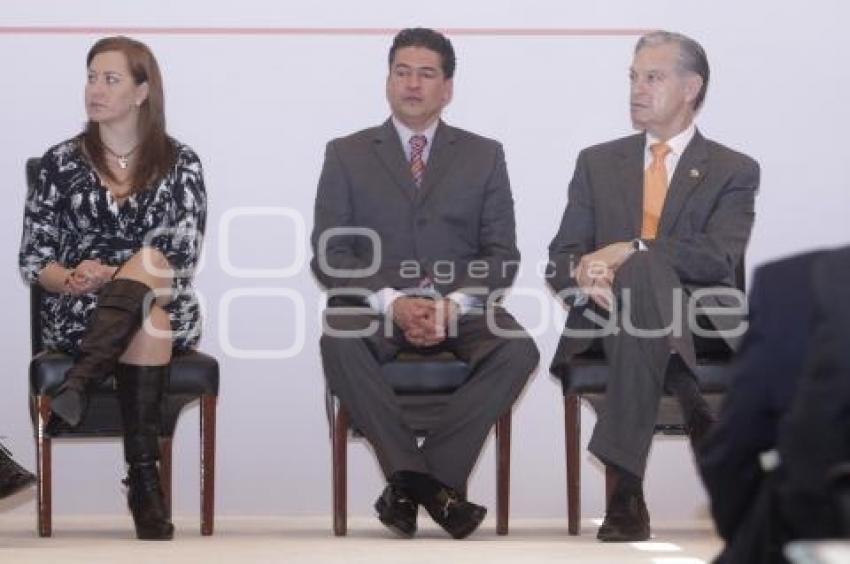 FORO DE INCLUSIÓN LABORAL EN LA UDLA