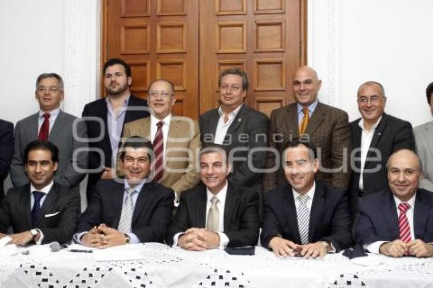 REUNIÓN TONY GALI Y CENTRO EMPRESARIAL DE PUEBLA