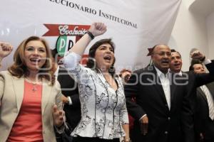 IVONNE ORTEGA TOMA PROTESTA A DELEGADOS DEL CEN EN PUEBLA