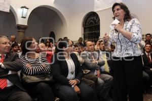 IVONNE ORTEGA TOMA PROTESTA A DELEGADOS DEL CEN EN PUEBLA