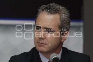 UPAEP . EMILIO BAÑOS