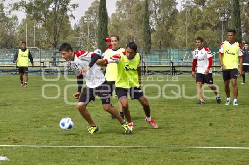 ENTRENAMIENTO LOBOS BUAP