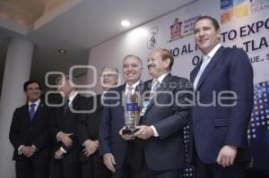 ENTREGA PREMIO AL MERITO EXPORTADOR COMCE