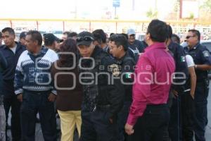 MANIFESTACIÓN . POLICÍAS AUXILIARES