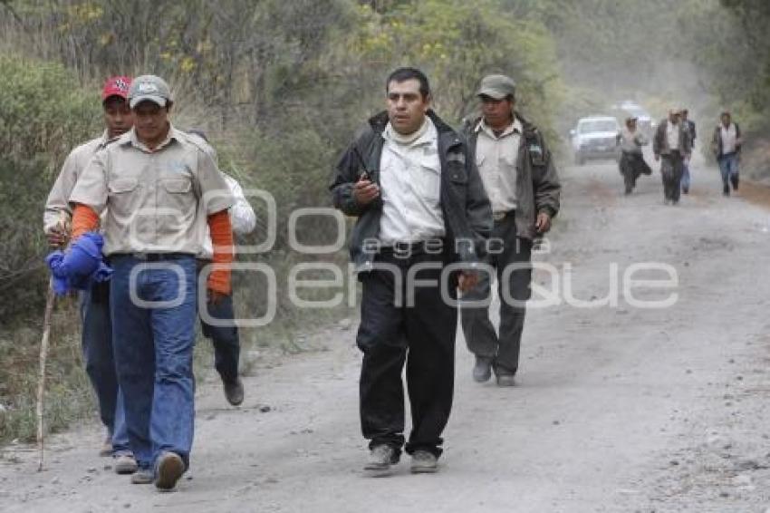 RESCATAN EXCURSIONISTAS DE LA MALINCHE