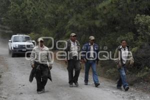 RESCATAN EXCURSIONISTAS DE LA MALINCHE