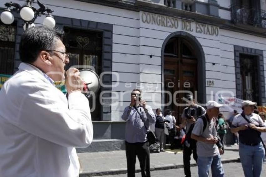 MANIFESTACIÓN HOSPITAL DEL NIÑO POBLANO