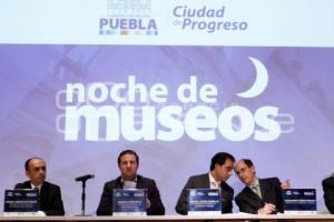 NOCHE DE MUSEOS