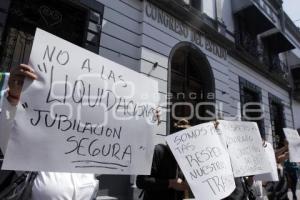 MANIFESTACIÓN HOSPITAL DEL NIÑO POBLANO