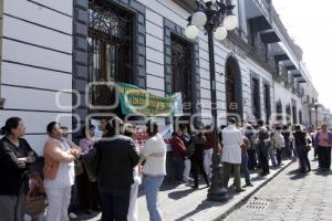 MANIFESTACIÓN HOSPITAL DEL NIÑO POBLANO