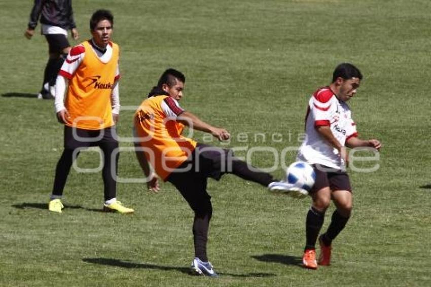ENTRENAMIENTO LOBOS BUAP