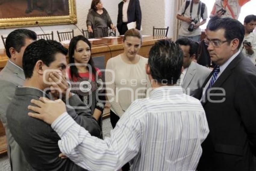 SESIÓN PERMANENTE. CONGRESO
