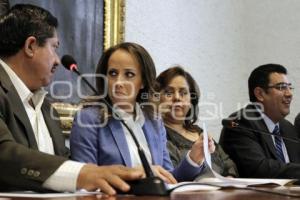 SESIÓN PERMANENTE. CONGRESO