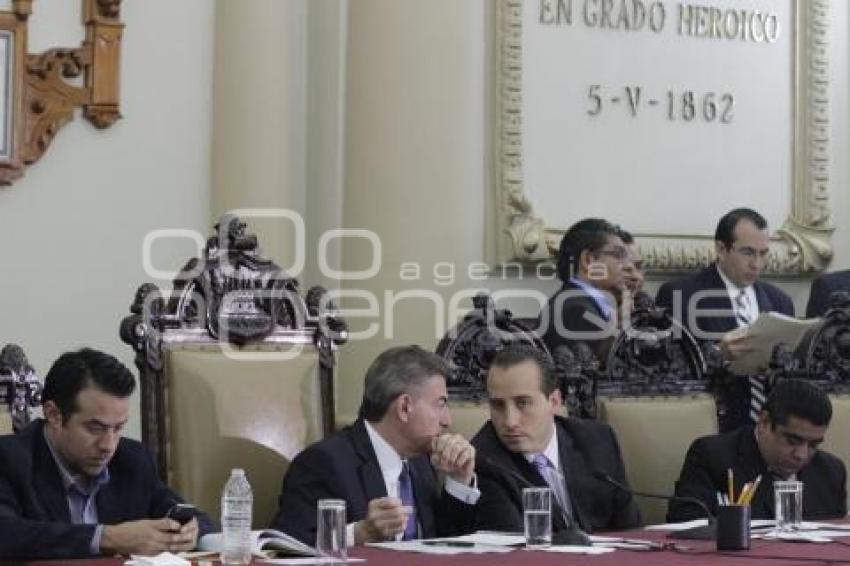 GOBIERNO MUNICIPAL . CABILDO