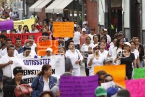 MANIFESTACIÓN TRABAJADORES HNP