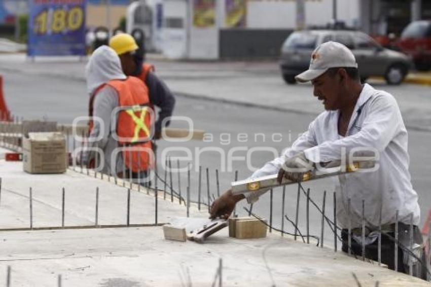 CONSTRUCCIÓN ESTACIÓN RUTA 11 SUR
