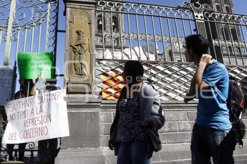 ENCADENADOS TRABAJADORES SUTHNP