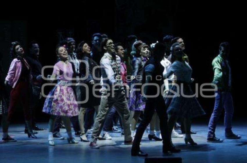 VASELINA . TEATRO MUSICAL
