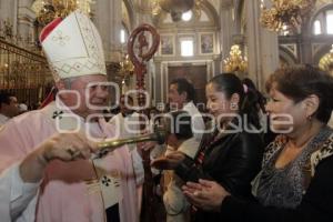 MISA DOMINICAL . CATEDRAL